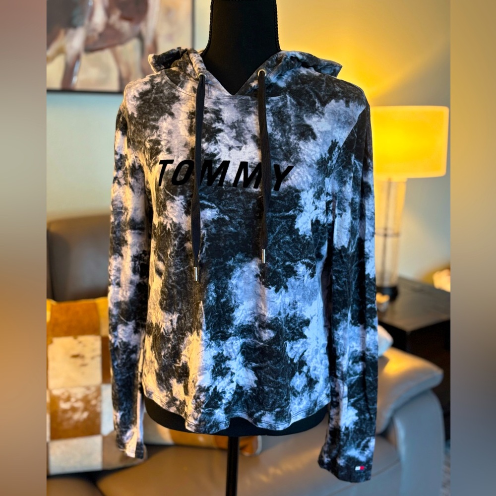 Tommy Hilfiger Sport Black & White Tie-Dye Pull Over Hoodie (M)